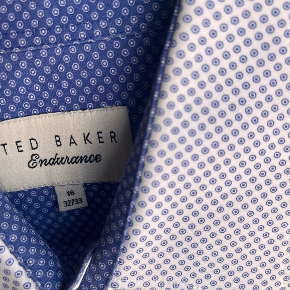 Ted Baker dress shirt size 16 with contrast inside collar and cuffs - Picture 2 of 5
